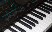 used-electronic-keyboard-piano-reuse-recycle-store-kagoshima